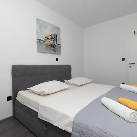 Viva Apartment