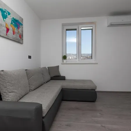Viva Apartment