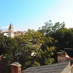 Viva 아파트 *